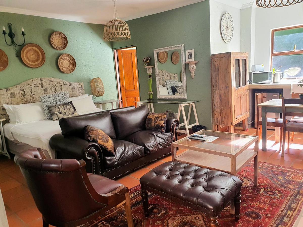 Waterhouse Guest Lodge - Indus Street Претория Екстериор снимка