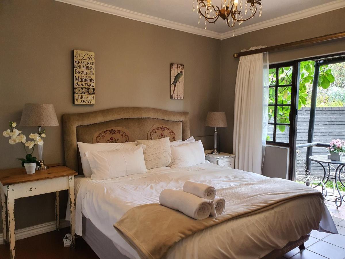Waterhouse Guest Lodge - Indus Street Претория Екстериор снимка
