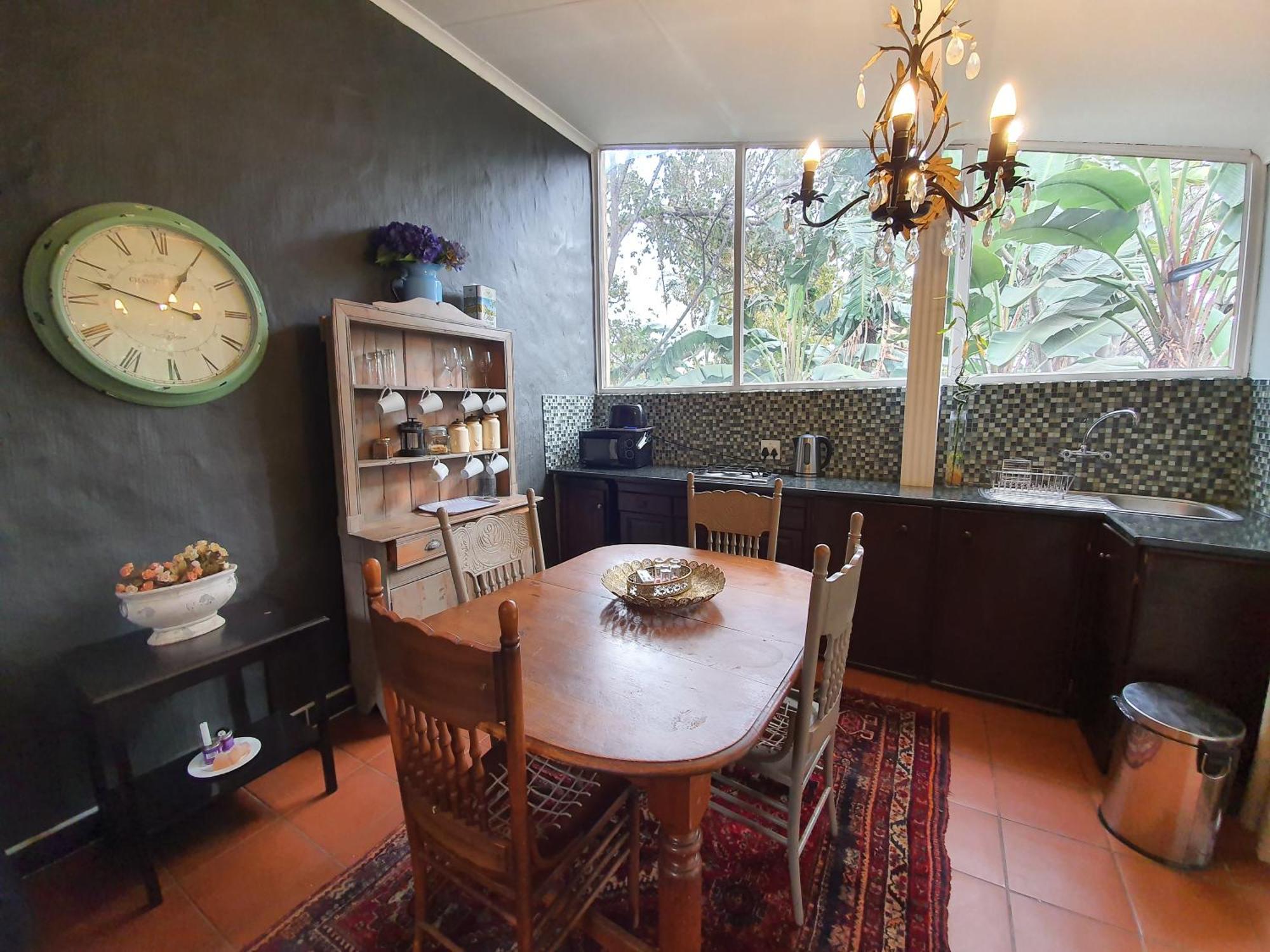 Waterhouse Guest Lodge - Indus Street Претория Стая снимка