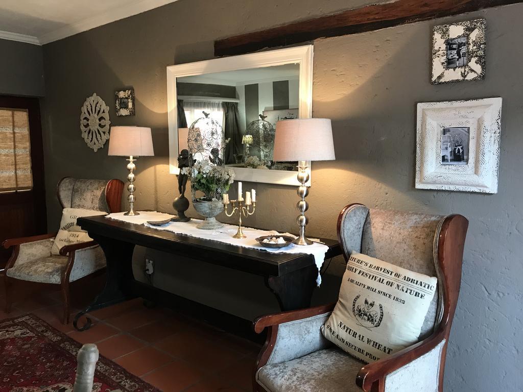 Waterhouse Guest Lodge - Indus Street Претория Екстериор снимка